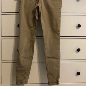 Universal thread skinny khaki pants